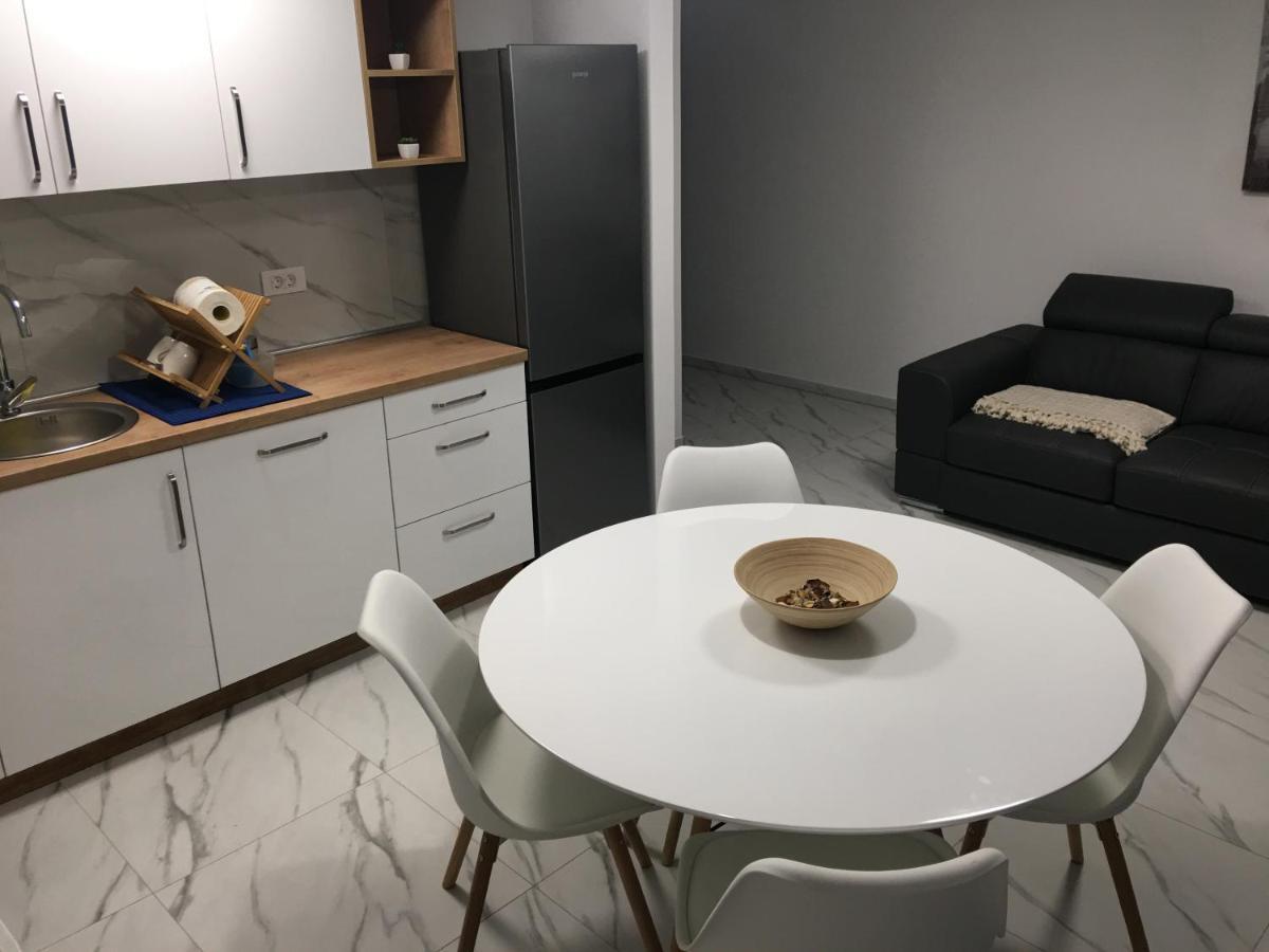 Apartmani Zlata Sveti Filip i Jakov Eksteriør bilde