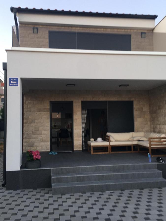 Apartmani Zlata Sveti Filip i Jakov Eksteriør bilde