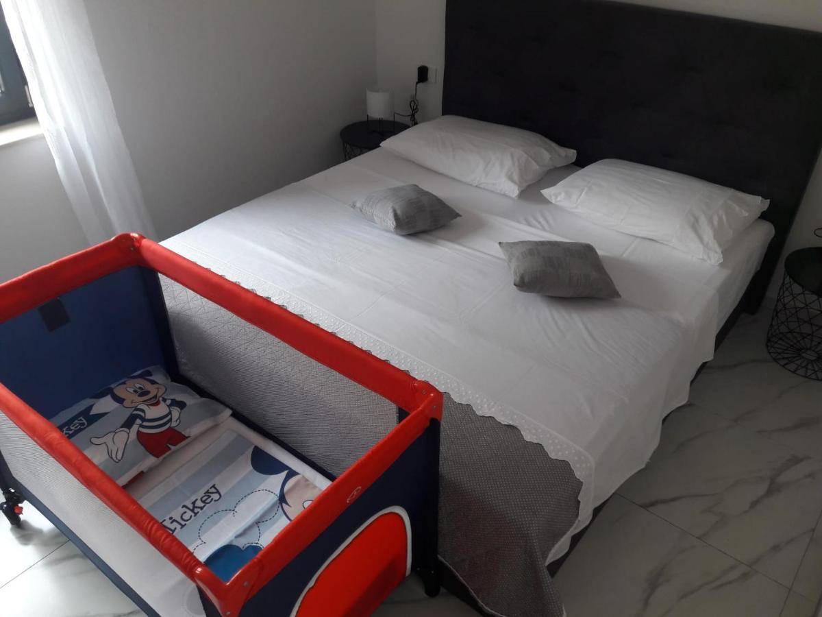 Apartmani Zlata Sveti Filip i Jakov Eksteriør bilde