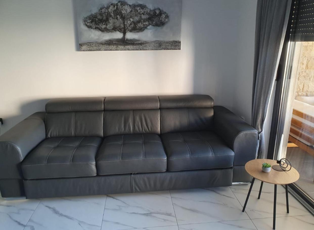 Apartmani Zlata Sveti Filip i Jakov Eksteriør bilde